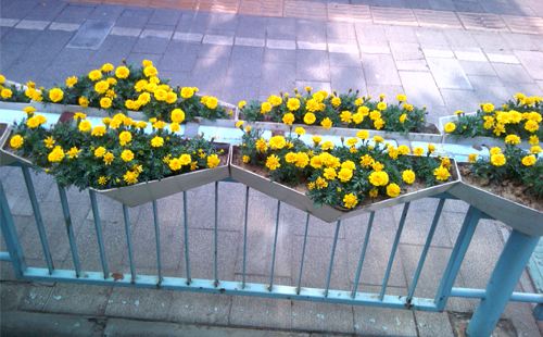 跨欄三角玻璃鋼花盆