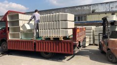 戶外花箱裝車發貨_