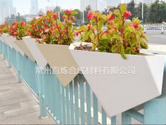 如何選擇戶外玻璃鋼（gāng）花盆